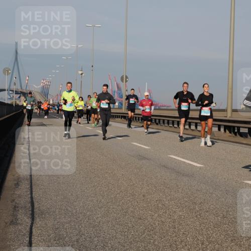 03.10.2025 - Köhlbrandbrückenlauf Fabian Wolf http://msf.ph/oto/9035118 03.10.2025 09:49:34 Position 3 3516 meine-sportfotos.de