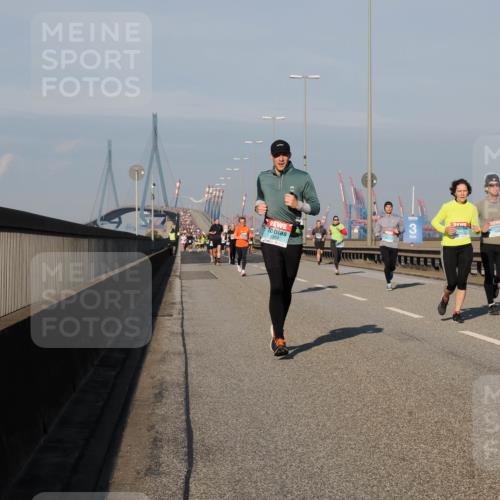 03.10.2025 - Köhlbrandbrückenlauf Fabian Wolf http://msf.ph/oto/9035245 03.10.2025 09:49:43 Position 3 1359 meine-sportfotos.de