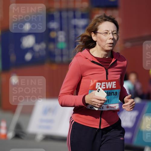 03.10.2025 - Köhlbrandbrückenlauf Michael Burmester http://msf.ph/oto/9035422 03.10.2025 10:49:26 Ziel 2191 meine-sportfotos.de