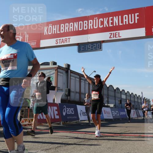03.10.2025 - Köhlbrandbrückenlauf Luisa Fischer http://msf.ph/oto/9035438 03.10.2025 13:19:19 Ziel 4143, 4593, 4631, 4632, 4690, 4725, 4727, 4816, 4828, 4996, 5443, 5451, 5853, 5858, 6057, 6225, 6226, 6230, 6576 meine-sportfotos.de