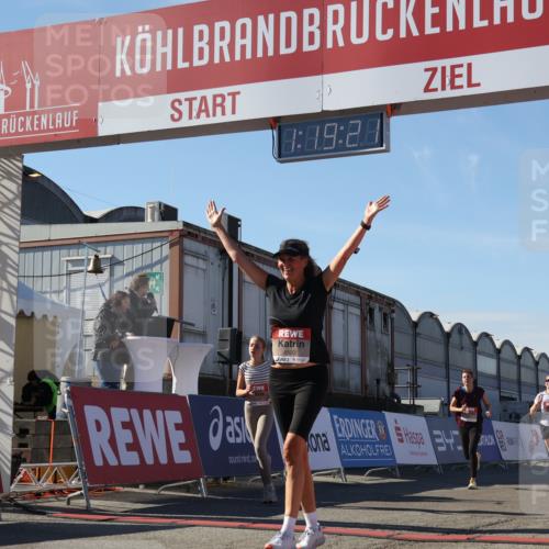03.10.2025 - Köhlbrandbrückenlauf Luisa Fischer http://msf.ph/oto/9035442 03.10.2025 13:19:20 Ziel 4143, 4593, 4632, 4690, 4725, 4727, 4828, 4996, 5443, 5451, 5853, 5858, 6057, 6225, 6226, 6230, 6576 meine-sportfotos.de