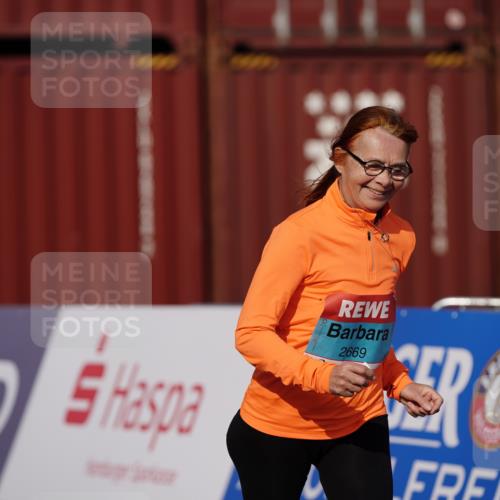 03.10.2025 - Köhlbrandbrückenlauf Michael Burmester http://msf.ph/oto/9035567 03.10.2025 10:51:20 Ziel 2669 meine-sportfotos.de