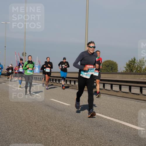 03.10.2025 - Köhlbrandbrückenlauf Fabian Wolf http://msf.ph/oto/9035650 03.10.2025 09:50:16 Position 3 3, 1218, 3160 meine-sportfotos.de