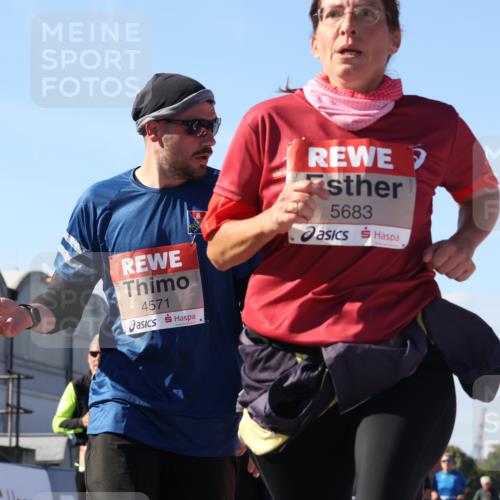 03.10.2025 - Köhlbrandbrückenlauf Luisa Fischer http://msf.ph/oto/9035685 03.10.2025 13:20:17 Ziel 4397, 4402, 4565, 4571, 4779, 4994, 5144, 5160, 5456, 5481, 5672, 5683, 5850, 6035, 6136, 6589 meine-sportfotos.de