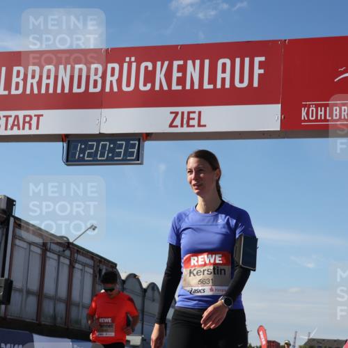 03.10.2025 - Köhlbrandbrückenlauf Luisa Fischer http://msf.ph/oto/9035707 03.10.2025 13:20:32 Ziel 4269, 4385, 4570, 4571, 4591, 4672, 4739, 4790, 4859, 5082, 5208, 5543, 5631, 5790, 6777, 6807 meine-sportfotos.de