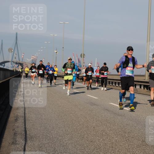 03.10.2025 - Köhlbrandbrückenlauf Fabian Wolf http://msf.ph/oto/9035710 03.10.2025 09:50:20 Position 3 1415 meine-sportfotos.de