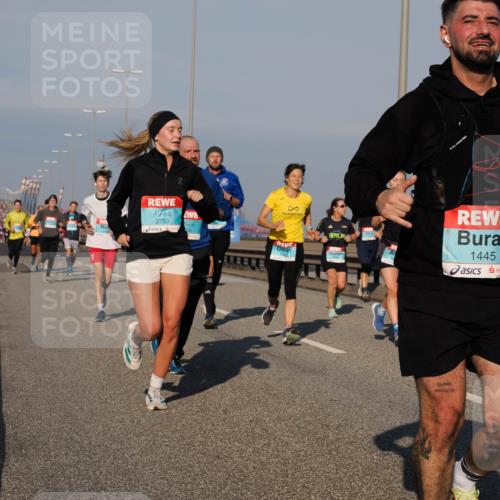 03.10.2025 - Köhlbrandbrückenlauf Fabian Wolf http://msf.ph/oto/9035843 03.10.2025 09:50:29 Position 3 3753, 1445 meine-sportfotos.de