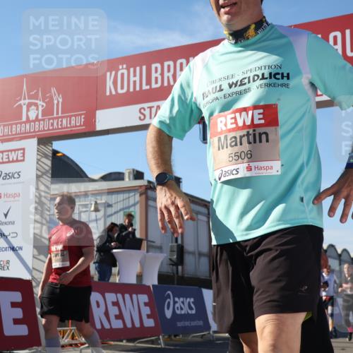 03.10.2025 - Köhlbrandbrückenlauf Luisa Fischer http://msf.ph/oto/9035979 03.10.2025 13:21:28 Ziel 4367, 4379, 4838, 4917, 5149, 5458, 5483, 5506, 5725, 5871, 6040, 6132, 6186, 6221, 6675, 6676, 6679, 6802 meine-sportfotos.de
