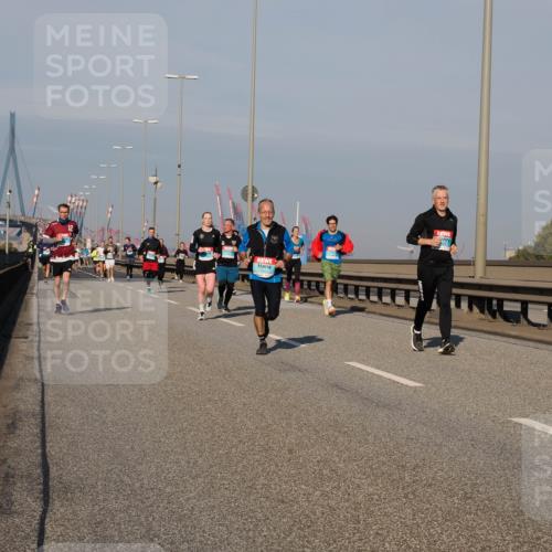 03.10.2025 - Köhlbrandbrückenlauf Fabian Wolf http://msf.ph/oto/9036004 03.10.2025 09:50:42 Position 3  meine-sportfotos.de