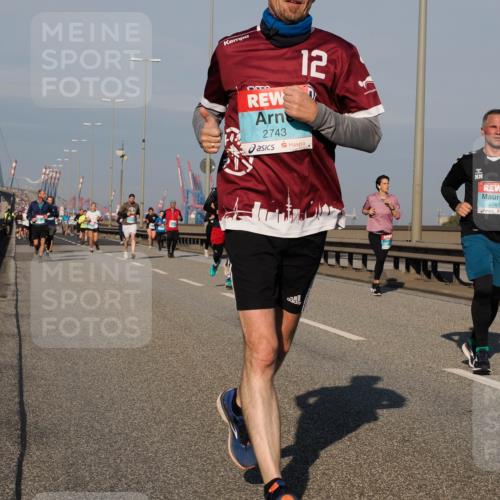 03.10.2025 - Köhlbrandbrückenlauf Fabian Wolf http://msf.ph/oto/9036128 03.10.2025 09:50:49 Position 3 3888, 2743, 12, 2761 meine-sportfotos.de
