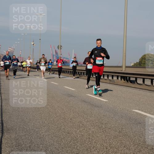 03.10.2025 - Köhlbrandbrückenlauf Fabian Wolf http://msf.ph/oto/9036168 03.10.2025 09:50:51 Position 3  meine-sportfotos.de