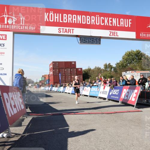 03.10.2025 - Köhlbrandbrückenlauf Lena Gebhardt http://msf.ph/oto/9036204 03.10.2025 12:44:56 Ziel 6610 meine-sportfotos.de
