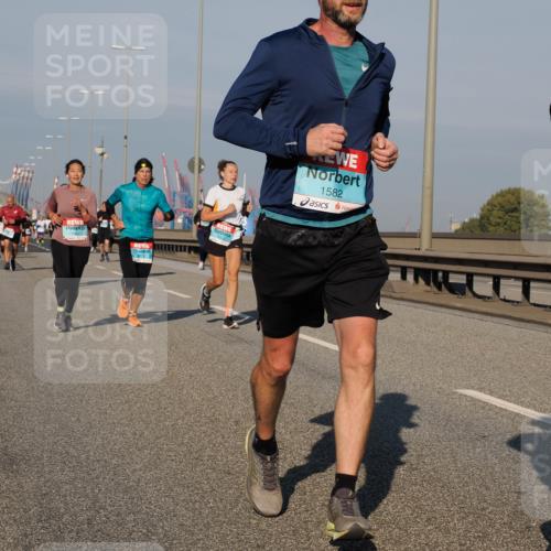 03.10.2025 - Köhlbrandbrückenlauf Fabian Wolf http://msf.ph/oto/9036297 03.10.2025 09:51:00 Position 3 1582 meine-sportfotos.de
