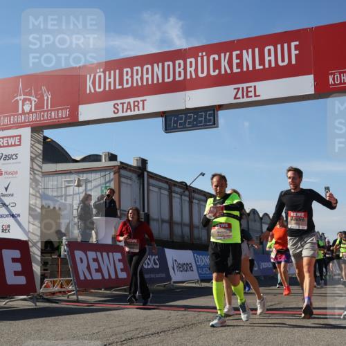03.10.2025 - Köhlbrandbrückenlauf Luisa Fischer http://msf.ph/oto/9036305 03.10.2025 13:22:34 Ziel 4481, 4482, 4508, 5122, 5125, 5167, 5213, 5214, 5272, 5675, 5839, 5928, 5933, 5982, 6188, 6300, 6413, 6733 meine-sportfotos.de