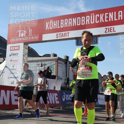 03.10.2025 - Köhlbrandbrückenlauf Luisa Fischer http://msf.ph/oto/9036328 03.10.2025 13:22:37 Ziel 4481, 4482, 4508, 5122, 5125, 5167, 5213, 5214, 5675, 5839, 5928, 5933, 5982, 6107, 6261, 6300, 6413, 6733 meine-sportfotos.de