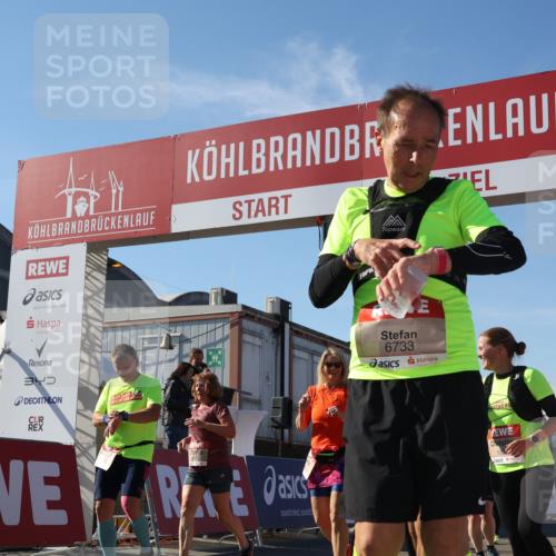 03.10.2025 - Köhlbrandbrückenlauf Luisa Fischer http://msf.ph/oto/9036339 03.10.2025 13:22:38 Ziel 4481, 4482, 4508, 5122, 5125, 5167, 5213, 5214, 5675, 5839, 5928, 5933, 5982, 6107, 6261, 6300, 6413, 6733 meine-sportfotos.de