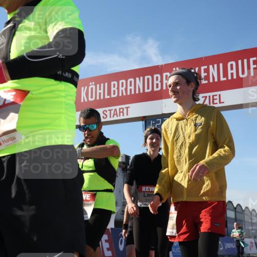 03.10.2025 - Köhlbrandbrückenlauf Luisa Fischer http://msf.ph/oto/9036346 03.10.2025 13:22:40 Ziel 4481, 4482, 4508, 5122, 5125, 5167, 5213, 5214, 5675, 5839, 5928, 5933, 5982, 6107, 6261, 6300, 6413, 6733 meine-sportfotos.de