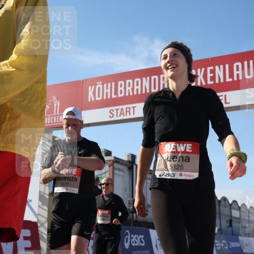 03.10.2025 - Köhlbrandbrückenlauf Luisa Fischer http://msf.ph/oto/9036356 03.10.2025 13:22:41 Ziel 4481, 4482, 4508, 5122, 5125, 5167, 5213, 5214, 5675, 5839, 5928, 5933, 5982, 6107, 6261, 6300, 6413, 6733 meine-sportfotos.de