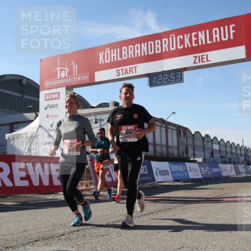 03.10.2025 - Köhlbrandbrückenlauf Luisa Fischer http://msf.ph/oto/9036402 03.10.2025 13:22:52 Ziel 4602, 4603, 5046, 5189, 5924, 5925, 6027, 6107 meine-sportfotos.de