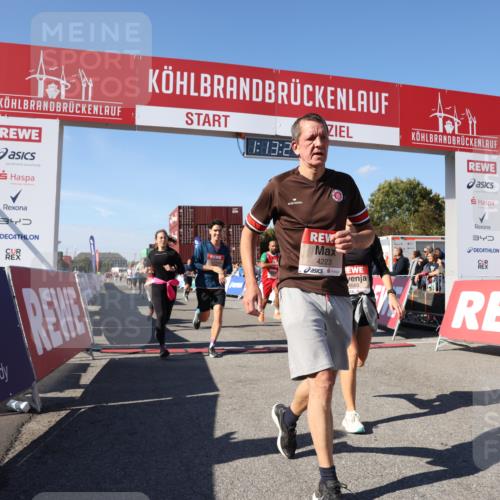 03.10.2025 - Köhlbrandbrückenlauf Lena Gebhardt http://msf.ph/oto/9036409 03.10.2025 13:13:21 Ziel 4191, 4223, 4373, 4383, 4463, 4513, 4583, 4853, 5025, 5034, 5204, 5261, 5358, 5678, 5852, 6725, 6788, 6789, 6818 meine-sportfotos.de