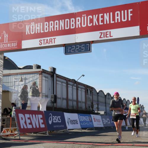 03.10.2025 - Köhlbrandbrückenlauf Luisa Fischer http://msf.ph/oto/9036428 03.10.2025 13:22:56 Ziel 4602, 4603, 5046, 5189, 5812, 5924, 5925, 6027 meine-sportfotos.de