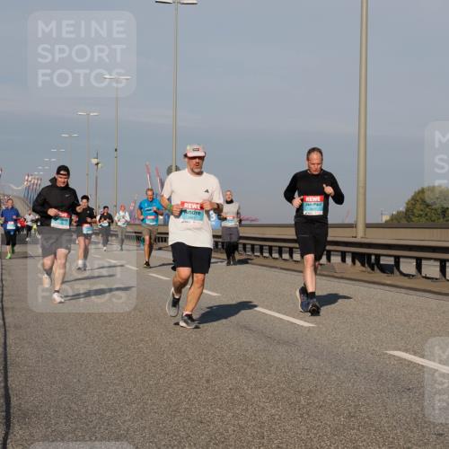 03.10.2025 - Köhlbrandbrückenlauf Fabian Wolf http://msf.ph/oto/9036565 03.10.2025 09:51:13 Position 3 3481, 2807 meine-sportfotos.de