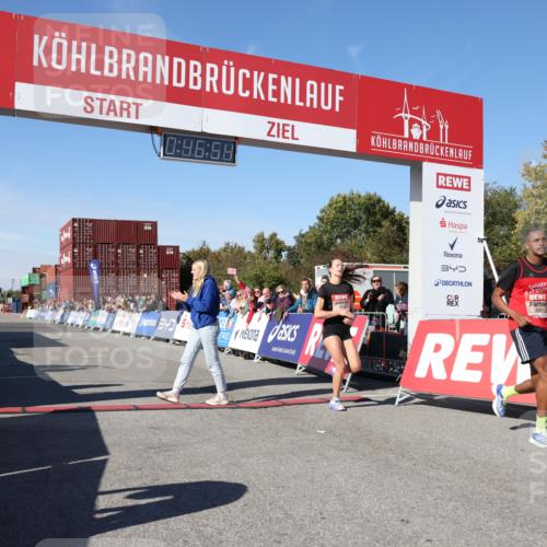 03.10.2025 - Köhlbrandbrückenlauf Lena Gebhardt http://msf.ph/oto/9036603 03.10.2025 12:46:55 Ziel 6483, 6516, 6740 meine-sportfotos.de