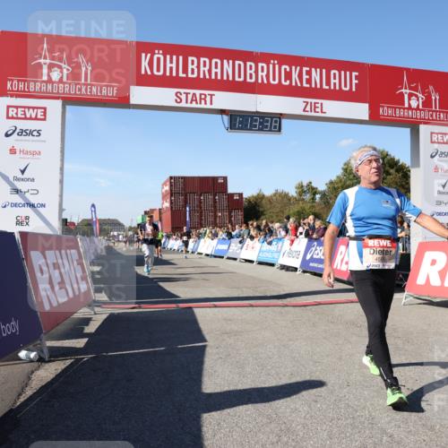 03.10.2025 - Köhlbrandbrückenlauf Lena Gebhardt http://msf.ph/oto/9036667 03.10.2025 13:13:39 Ziel 4065, 4461, 4580, 4595, 5147, 5886, 5908, 6116, 6363 meine-sportfotos.de