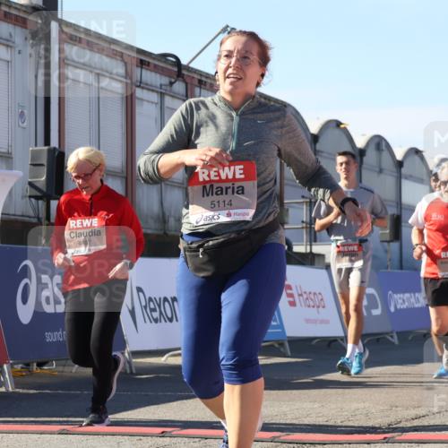 03.10.2025 - Köhlbrandbrückenlauf Luisa Fischer http://msf.ph/oto/9036687 03.10.2025 13:23:27 Ziel 4450, 4477, 4719, 4887, 4892, 4911, 5003, 5114, 6277, 6291, 6337, 6338, 6378, 6618, 6619, 6653 meine-sportfotos.de
