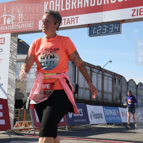 03.10.2025 - Köhlbrandbrückenlauf Luisa Fischer http://msf.ph/oto/9036708 03.10.2025 13:23:32 Ziel 4450, 4477, 4719, 4752, 4887, 4892, 5003, 5114, 5653, 6291, 6337, 6338, 6378 meine-sportfotos.de