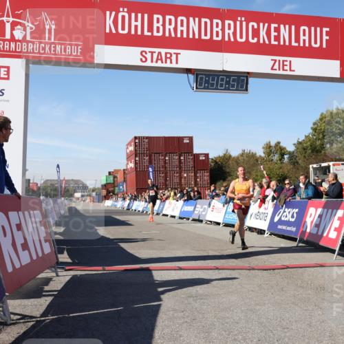 03.10.2025 - Köhlbrandbrückenlauf Lena Gebhardt http://msf.ph/oto/9036812 03.10.2025 12:48:58 Ziel 5797, 6240 meine-sportfotos.de