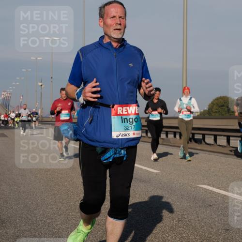03.10.2025 - Köhlbrandbrückenlauf Fabian Wolf http://msf.ph/oto/9036815 03.10.2025 09:51:25 Position 3 3217 meine-sportfotos.de