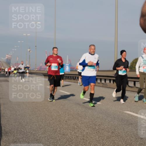 03.10.2025 - Köhlbrandbrückenlauf Fabian Wolf http://msf.ph/oto/9036823 03.10.2025 09:51:26 Position 3  meine-sportfotos.de