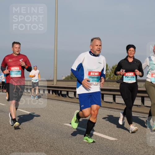 03.10.2025 - Köhlbrandbrückenlauf Fabian Wolf http://msf.ph/oto/9036851 03.10.2025 09:51:28 Position 3 3603, 0, 2716, 1496, 1730 meine-sportfotos.de