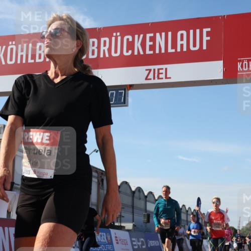 03.10.2025 - Köhlbrandbrückenlauf Luisa Fischer http://msf.ph/oto/9036987 03.10.2025 13:24:06 Ziel 4442, 4529, 4647, 4657, 4698, 5106, 5361, 5387, 5389, 5419, 5709, 6119, 6442, 6443, 6557, 6643, 6701 meine-sportfotos.de