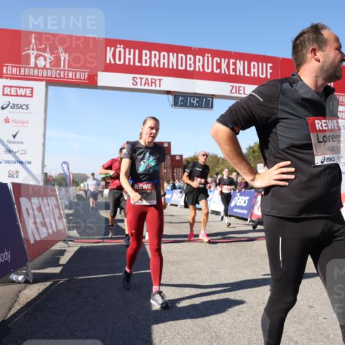 03.10.2025 - Köhlbrandbrückenlauf Lena Gebhardt http://msf.ph/oto/9037270 03.10.2025 13:14:17 Ziel 4313, 4437, 4569, 4641, 4728, 4776, 4785, 4809, 4888, 5282, 6327, 6418, 6735 meine-sportfotos.de