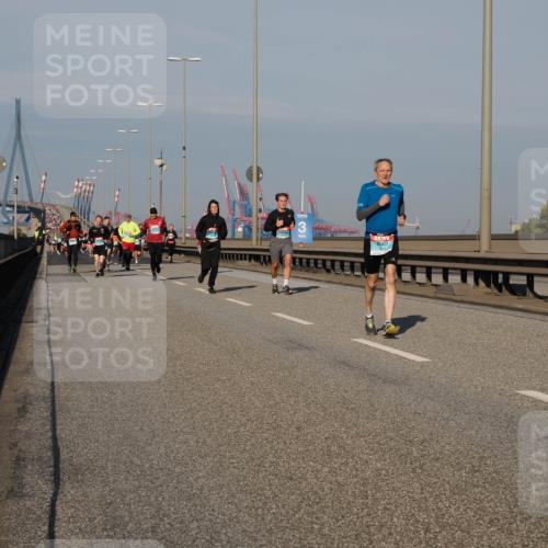 03.10.2025 - Köhlbrandbrückenlauf Fabian Wolf http://msf.ph/oto/9037341 03.10.2025 09:51:57 Position 3 3 meine-sportfotos.de