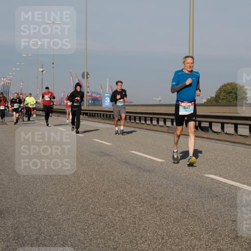 03.10.2025 - Köhlbrandbrückenlauf Fabian Wolf http://msf.ph/oto/9037380 03.10.2025 09:51:58 Position 3 1319 meine-sportfotos.de