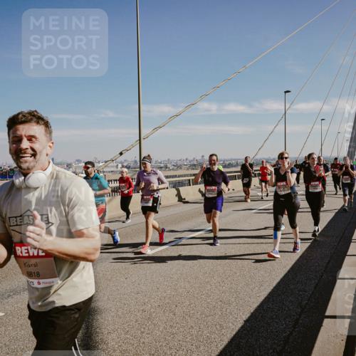 03.10.2025 - Köhlbrandbrückenlauf Michael Burmester http://msf.ph/oto/9037435 03.10.2025 12:30:10 Position 1 6818 meine-sportfotos.de
