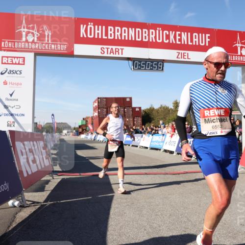 03.10.2025 - Köhlbrandbrückenlauf Lena Gebhardt http://msf.ph/oto/9037476 03.10.2025 12:50:59 Ziel 4072, 6216, 6552 meine-sportfotos.de