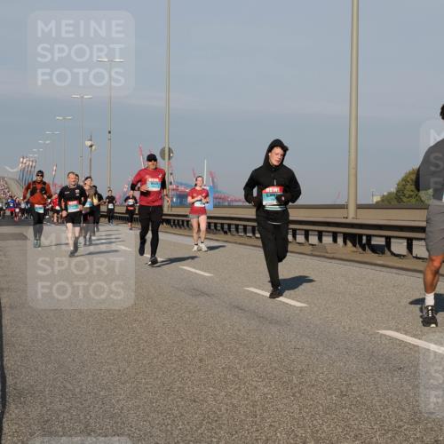 03.10.2025 - Köhlbrandbrückenlauf Fabian Wolf http://msf.ph/oto/9037484 03.10.2025 09:52:02 Position 3 1402 meine-sportfotos.de