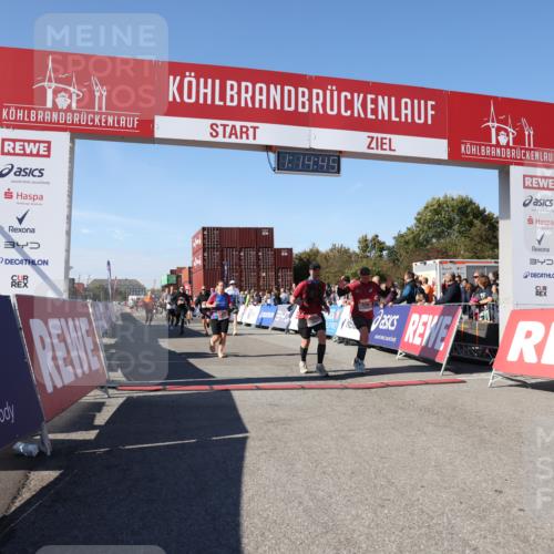 03.10.2025 - Köhlbrandbrückenlauf Lena Gebhardt http://msf.ph/oto/9037639 03.10.2025 13:14:46 Ziel 4202, 4224, 4424, 4533, 4684, 4692, 4788, 4869, 4890, 5249, 5525, 5535, 5682, 5686, 5711, 5760, 5761, 5814, 6316, 6344, 6448, 6849 meine-sportfotos.de