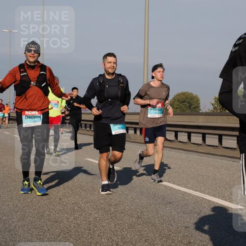 03.10.2025 - Köhlbrandbrückenlauf Fabian Wolf http://msf.ph/oto/9037671 03.10.2025 09:52:10 Position 3 1125, 1680, 1722 meine-sportfotos.de