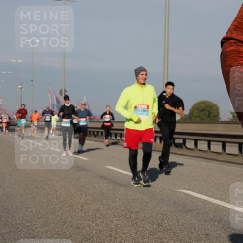03.10.2025 - Köhlbrandbrückenlauf Fabian Wolf http://msf.ph/oto/9037712 03.10.2025 09:52:12 Position 3  meine-sportfotos.de