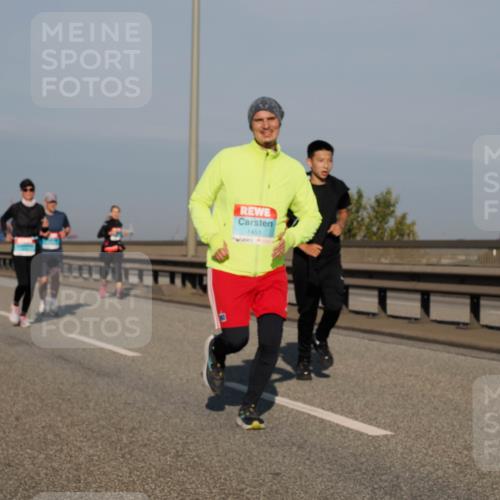 03.10.2025 - Köhlbrandbrückenlauf Fabian Wolf http://msf.ph/oto/9037737 03.10.2025 09:52:13 Position 3 1451 meine-sportfotos.de