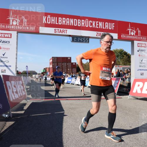 03.10.2025 - Köhlbrandbrückenlauf Lena Gebhardt http://msf.ph/oto/9037761 03.10.2025 13:14:55 Ziel 4202, 4224, 4232, 4406, 4533, 4784, 4890, 5054, 5525, 5535, 5682, 5686, 5711, 5737, 5760, 5761, 5814, 6017, 6128, 6129, 6293, 6344, 6815 meine-sportfotos.de