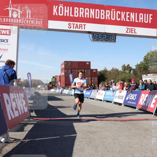 03.10.2025 - Köhlbrandbrückenlauf Lena Gebhardt http://msf.ph/oto/9037788 03.10.2025 12:52:19 Ziel 4301 meine-sportfotos.de