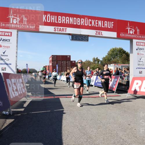 03.10.2025 - Köhlbrandbrückenlauf Lena Gebhardt http://msf.ph/oto/9037790 03.10.2025 13:14:58 Ziel 4224, 4232, 4244, 4282, 4406, 4784, 4890, 5054, 5173, 5525, 5535, 5737, 5760, 5761, 5814, 6017, 6128, 6129, 6293, 6344, 6454, 6815 meine-sportfotos.de