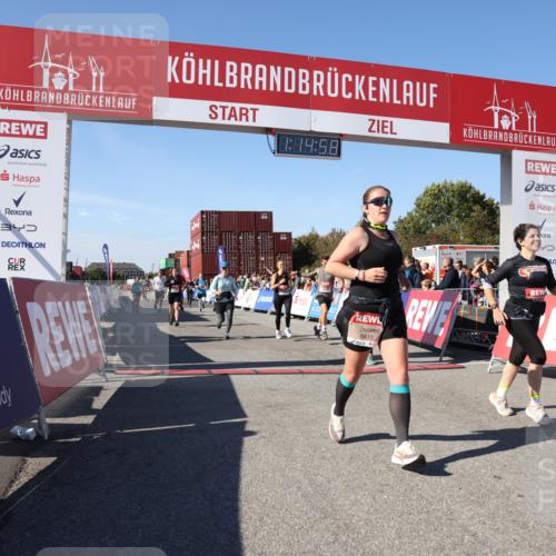 03.10.2025 - Köhlbrandbrückenlauf Lena Gebhardt http://msf.ph/oto/9037806 03.10.2025 13:14:58 Ziel 4224, 4232, 4244, 4282, 4406, 4784, 4890, 5054, 5173, 5525, 5535, 5737, 5760, 5761, 5814, 6017, 6128, 6129, 6293, 6344, 6454, 6815 meine-sportfotos.de