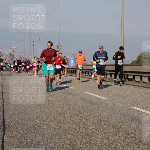03.10.2025 - Köhlbrandbrückenlauf Fabian Wolf http://msf.ph/oto/9037830 03.10.2025 09:52:19 Position 3  meine-sportfotos.de